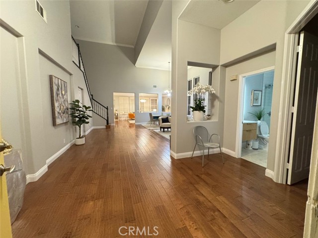 Front Image Thumbnail for CRTR26152908