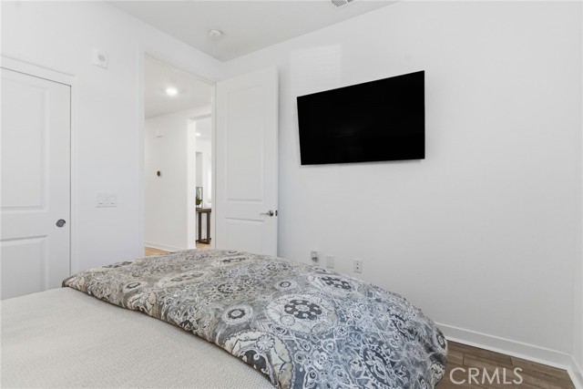 Detail Gallery Image 26 of 46 For 27410 N Merlin Pl #101,  Valencia,  CA 91381 - 2 Beds | 2 Baths