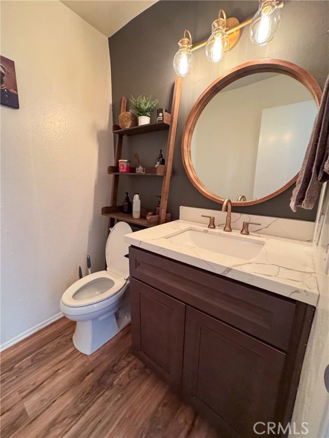 Detail Gallery Image 21 of 35 For 511 Meyer Lane #8,  Redondo Beach,  CA 90278 - 2 Beds | 1/1 Baths