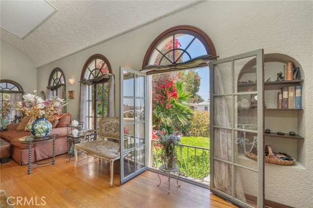 Detail Gallery Image 4 of 53 For 1217 S Leland St, San Pedro,  CA 90731 - 2 Beds | 2 Baths