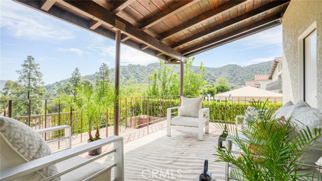 Detail Gallery Image 42 of 47 For 1340 Daily Circle, Glendale,  CA 91208 - 4 Beds | 3 Baths