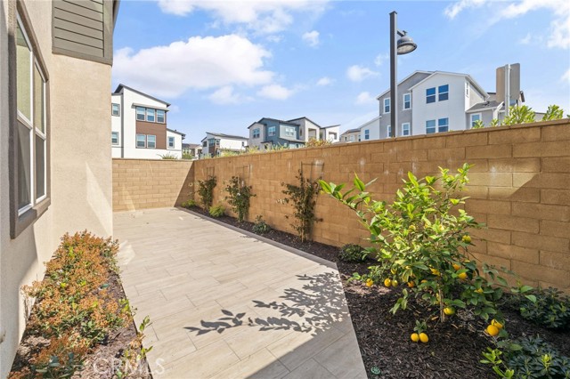 Detail Gallery Image 44 of 57 For 236 Yerba, Irvine,  CA 92618 - 4 Beds | 3/1 Baths