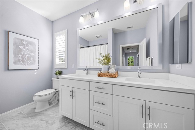 Detail Gallery Image 21 of 41 For 125 Island Coral, Irvine,  CA 92620 - 3 Beds | 2/1 Baths