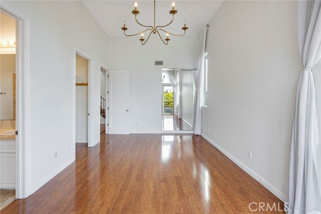 Detail Gallery Image 18 of 36 For 5027 Colfax Ave #1,  Valley Village,  CA 91601 - 3 Beds | 3 Baths