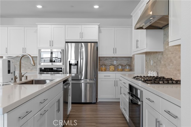 Detail Gallery Image 33 of 75 For 2725 Sierra Bella Dr, Corona,  CA 92882 - 5 Beds | 3 Baths