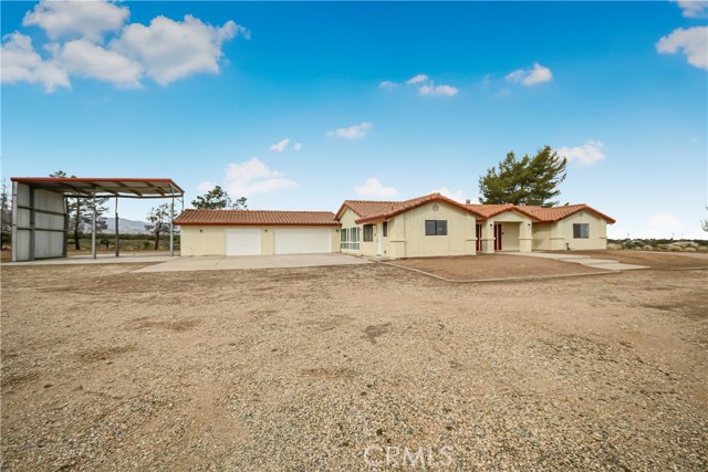 Detail Gallery Image 2 of 33 For 9149 Braceo Street, Oak Hills,  CA 92344 - 4 Beds | 3/1 Baths