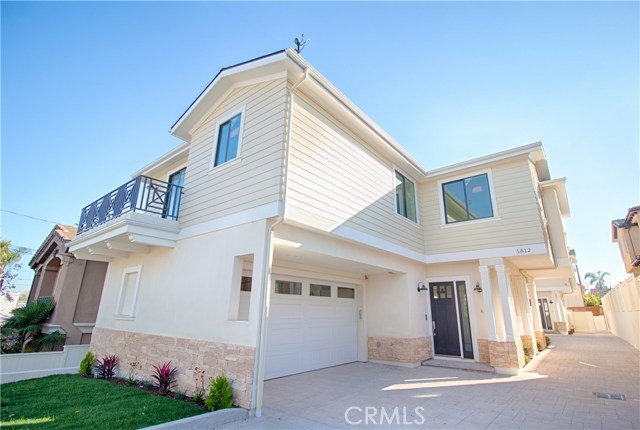 1812 Belmont Lane, Redondo Beach, California 90278, 4 Bedrooms Bedrooms, ,2 BathroomsBathrooms,Residential,Sold,Belmont,SB17015270 1812 Belmont Lane, Redondo Beach, California 90278, 4 Bedrooms Bedrooms, ,2 BathroomsBathrooms,Residential,Sold,Belmont,SB17015270