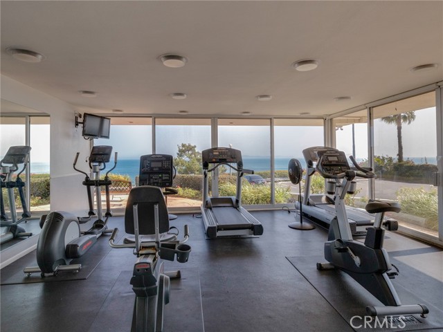 Yes! It's an ocean view gym! Where else can you find that just steps away from your home?