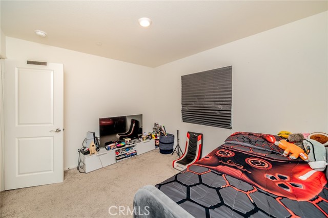 Detail Gallery Image 27 of 41 For 2003 Renata Dr, Perris,  CA 92571 - 4 Beds | 3 Baths