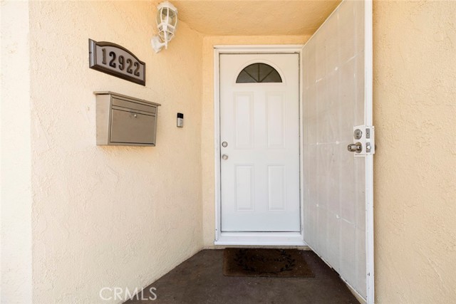 12922 Strathern Street, North Hollywood CA: https://media.crmls.org/medias/b0edace9-2e0e-4949-ae5c-af701f508434.jpg