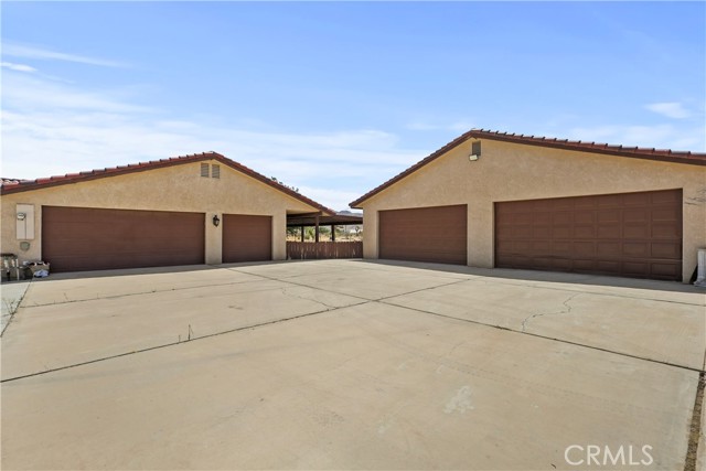 Detail Gallery Image 4 of 35 For 23833 Keator Rd, Apple Valley,  CA 92307 - 3 Beds | 2/1 Baths