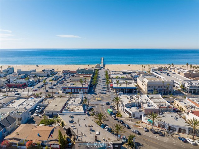 535 11th Street, Hermosa Beach, California 90254, 3 Bedrooms Bedrooms, ,2 BathroomsBathrooms,Residential,For Sale,11th,AR24151630