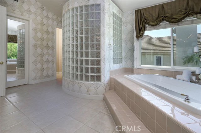 Detail Gallery Image 29 of 44 For 17265 Blue Spruce, Yorba Linda,  CA 92886 - 5 Beds | 4/1 Baths