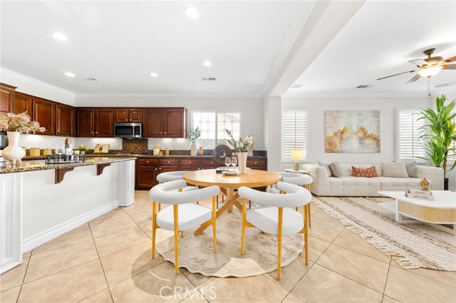 Detail Gallery Image 11 of 62 For 6412 Arcadia St, Corona,  CA 92880 - 6 Beds | 3/1 Baths