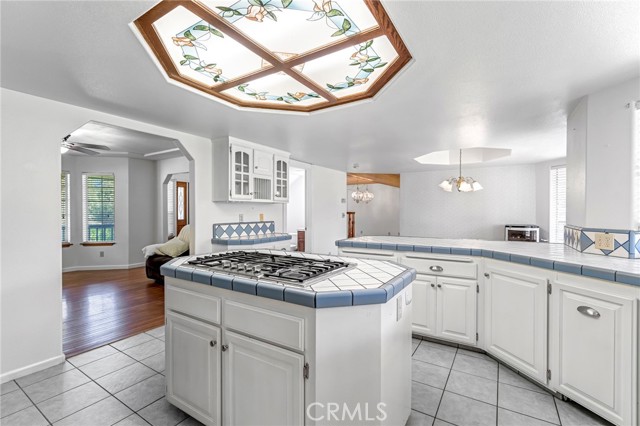 50711 Road 426, Oakhurst CA: https://media.crmls.org/medias/b0ee7d86-078c-4773-9b26-7c1f31cb7618.jpg