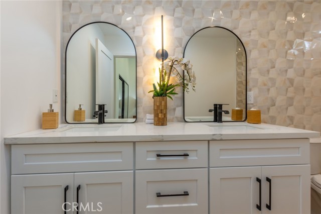 876 Ballina Court, Newbury Park CA: https://media.crmls.org/medias/b0eee74b-7381-48a8-bcd7-2744ca501d03.jpg
