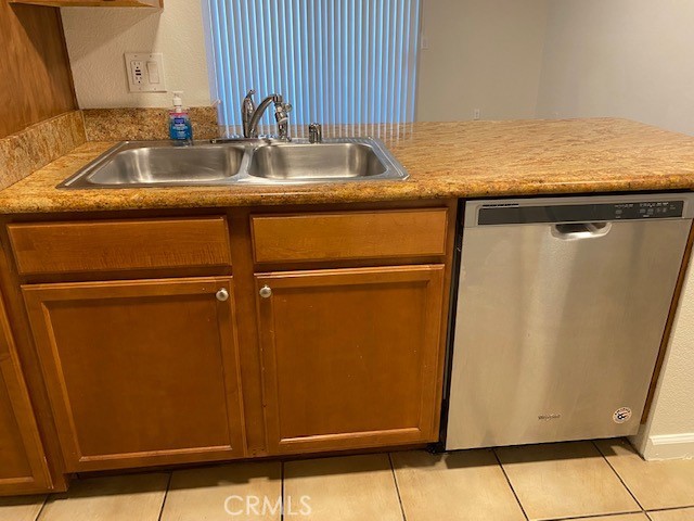 Detail Gallery Image 14 of 38 For 1027 Vista Del Cerro Dr #203,  Corona,  CA 92879 - 2 Beds | 2 Baths