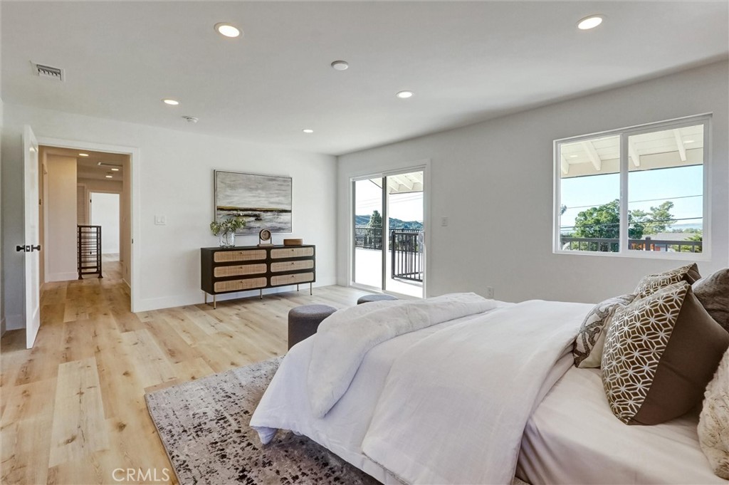 MLS #SR25238150 image #12