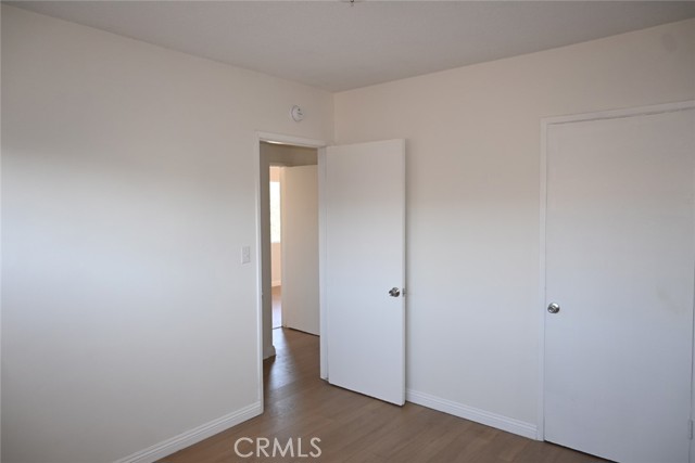 Detail Gallery Image 8 of 8 For 5172 Canoga, Montclair,  CA 91763 - 2 Beds | 1 Baths