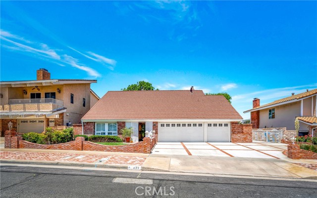 433 Fairway Drive, Palmdale CA: https://media.crmls.org/medias/b0f26d94-abc7-4183-a351-c398b9a14b32.jpg
