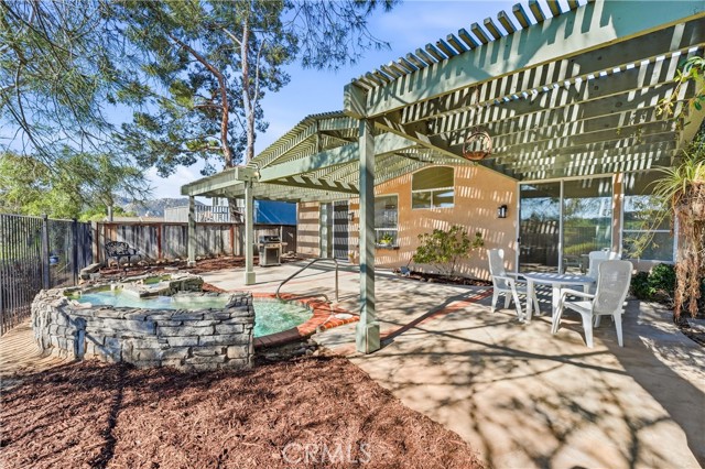 Image 42 of 67 For 31545 Via Cordoba