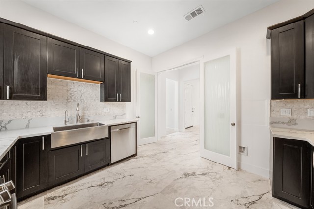 Detail Gallery Image 17 of 53 For 12210 Alamo, Rancho Cucamonga,  CA 91739 - 5 Beds | 4/1 Baths