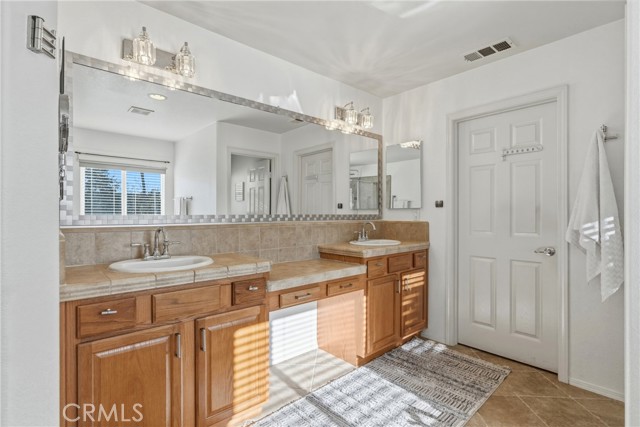 Detail Gallery Image 32 of 67 For 12343 Black Horse, Corona,  CA 91752 - 3 Beds | 3 Baths