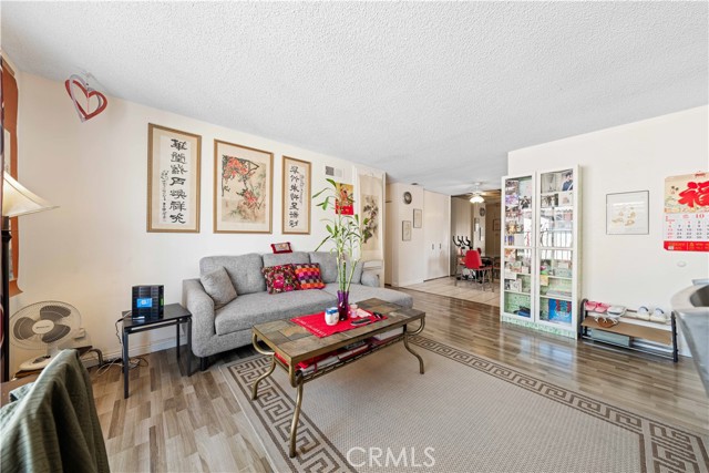 Image 7 of 30 For 402 Alhambra Avenue H