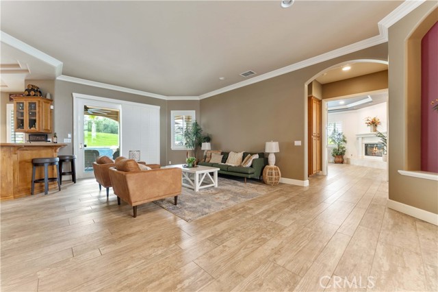 Detail Gallery Image 21 of 73 For 16905 Silver Star Ct, Riverside,  CA 92506 - 4 Beds | 4 Baths