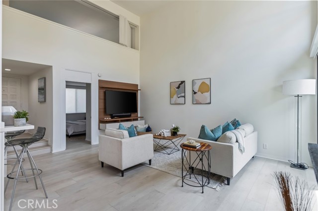 Detail Gallery Image 5 of 33 For 1007 S Catalina Ave #109,  Redondo Beach,  CA 90277 - 2 Beds | 2 Baths
