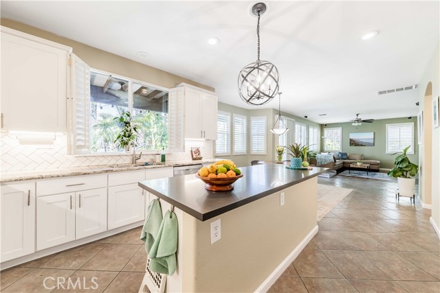17 Ponte Brava, Lake Elsinore CA: https://media.crmls.org/medias/b0f6a0ec-b41d-4317-937f-0c71f2b3f578.jpg