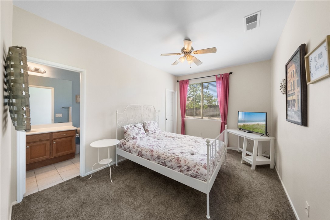 Detail Gallery Image 23 of 60 For 41772 Springbrook Ct, Murrieta,  CA 92562 - 6 Beds | 3/1 Baths