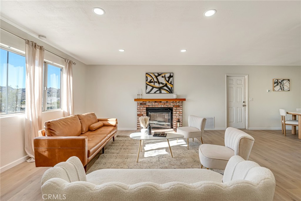 MLS #IV25251017 image #1