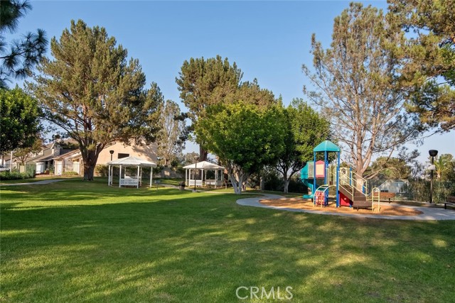 Detail Gallery Image 39 of 49 For 12 Big Pines #64,  Aliso Viejo,  CA 92656 - 3 Beds | 2/1 Baths