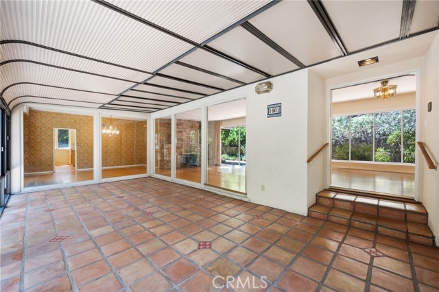 Detail Gallery Image 28 of 35 For 1601 Stone Canyon Rd, Los Angeles,  CA 90077 - 3 Beds | 3 Baths