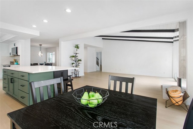 7231 Siena Avenue, Westminster CA: https://media.crmls.org/medias/b0f82075-bdcf-43de-b862-ff1b62796a8e.jpg