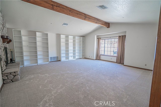 5329 Hubbard Road, Acton CA: https://media.crmls.org/medias/b0f874e6-d8d7-48f2-b63c-92b683a4415a.jpg