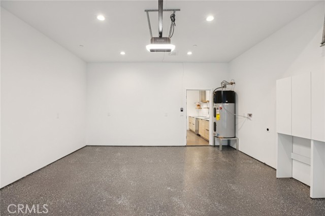 6950 Beckett Street, Tujunga CA: https://media.crmls.org/medias/b0f8bcd4-5388-4594-ada3-eaa238d64742.jpg