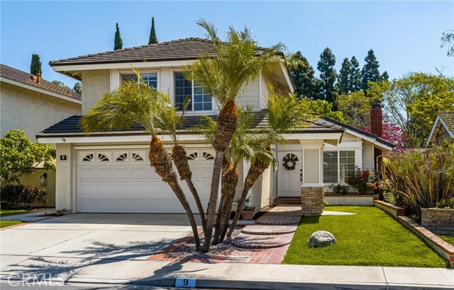 9 New Mdws, Irvine CA: https://media.crmls.org/medias/b0f909d1-fc9d-4790-a6e5-aba4b476e79d.jpg