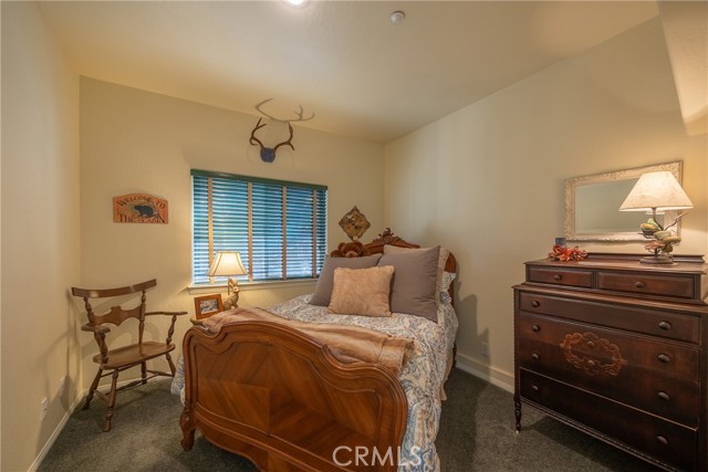 Detail Gallery Image 29 of 52 For 26329 Spyglass, Lake Arrowhead,  CA 92352 - 5 Beds | 3/1 Baths