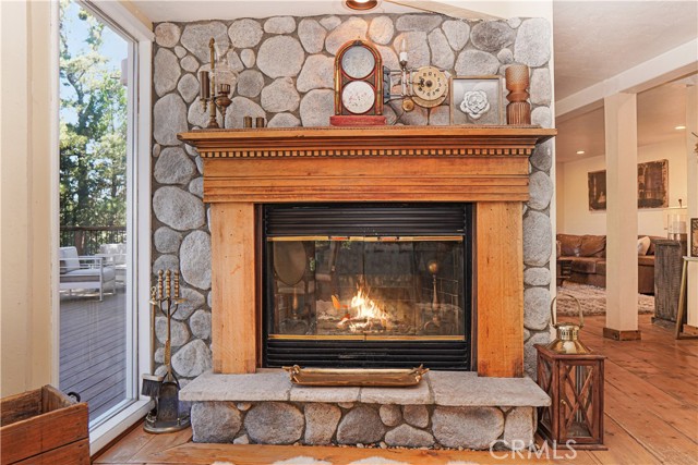 Detail Gallery Image 12 of 63 For 27502 North Bay Rd, Lake Arrowhead,  CA 92352 - 4 Beds | 2/1 Baths