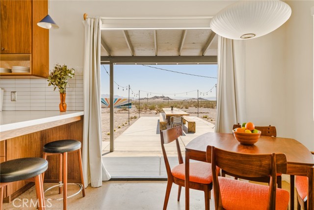 79124 Valle Vista Road, 29 Palms CA: https://media.crmls.org/medias/b0fa2e97-5d80-4e6b-b88f-f43ad62f5444.jpg