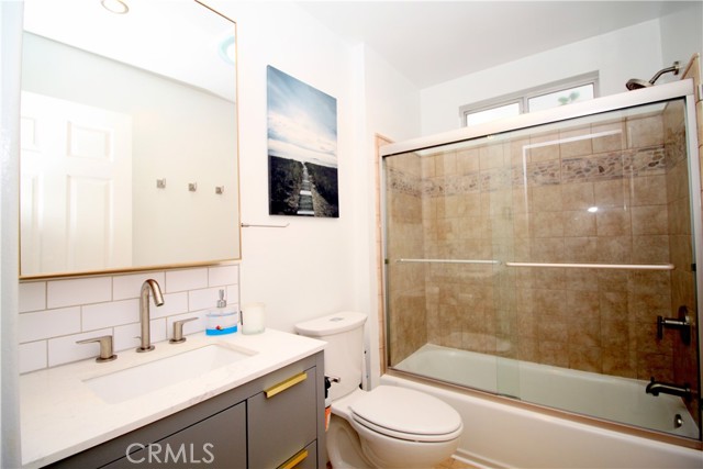 Detail Gallery Image 14 of 22 For 2930 Adkins Ave, Los Angeles,  CA 90032 - 3 Beds | 2 Baths