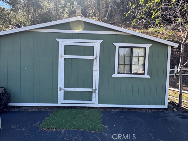 Detail Gallery Image 29 of 57 For 5180 Lone Pine Canyon, Wrightwood,  CA 92397 - 4 Beds | 2 Baths