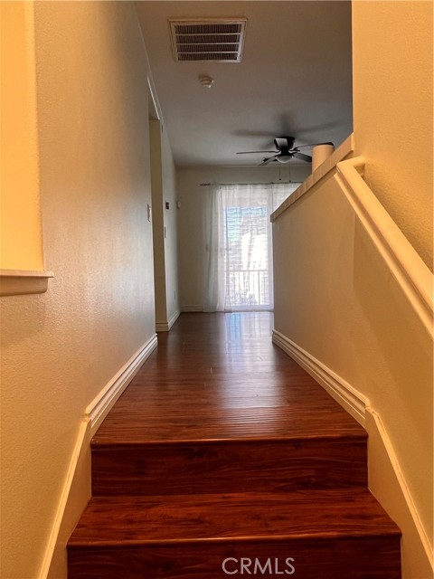 Detail Gallery Image 12 of 44 For 28382 Mirabelle, Saugus,  CA 91350 - 2 Beds | 2 Baths