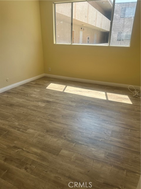 5429 Newcastle Avenue, Encino CA: https://media.crmls.org/medias/b0fcd71d-ab1a-4a1e-8f18-a880e5e8fb7f.jpg