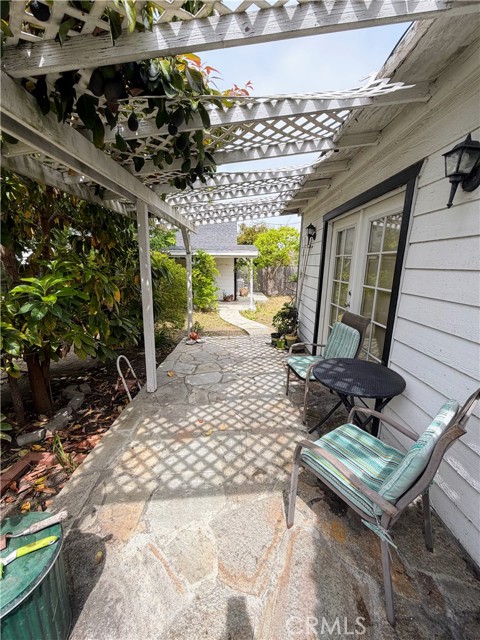 Detail Gallery Image 15 of 28 For 1042 W 15th, San Pedro,  CA 90731 - 2 Beds | 1 Baths