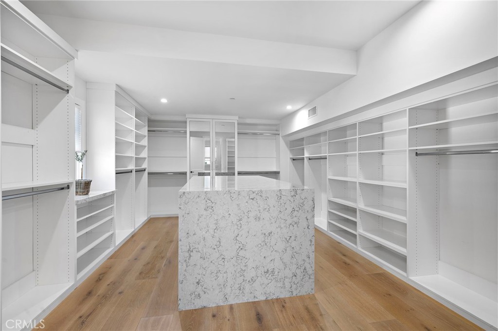 MLS #OC26098230 image #15