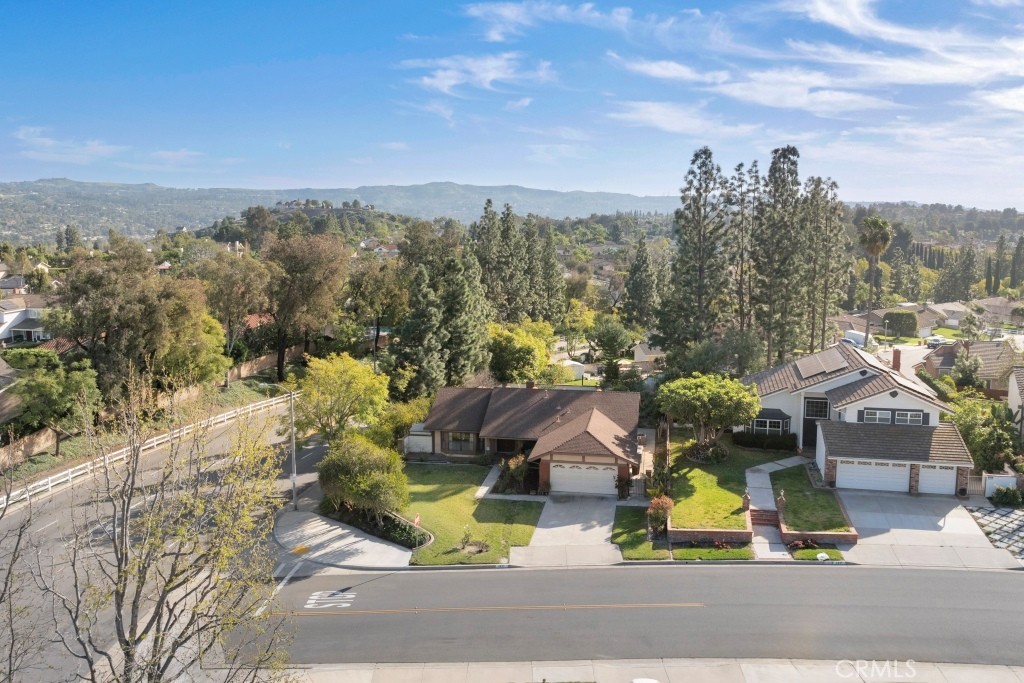 5251 Avenida De Amor