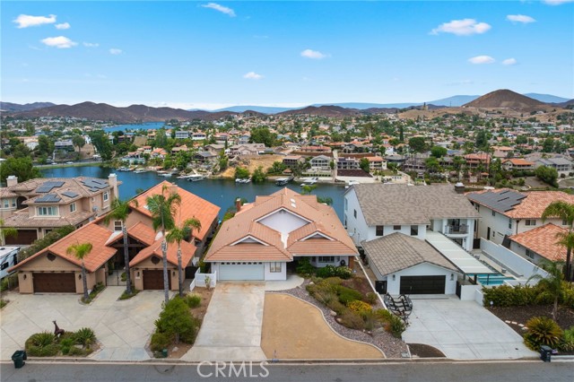 Detail Gallery Image 5 of 60 For 22572 Canyon Lake Dr, Canyon Lake,  CA 92587 - 3 Beds | 2 Baths